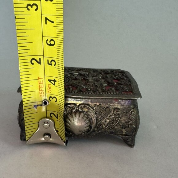 Vintage Japanese Small Filagree Silver Jewelry Trinket Box, Velvet-Lined - Picture 8 of 9